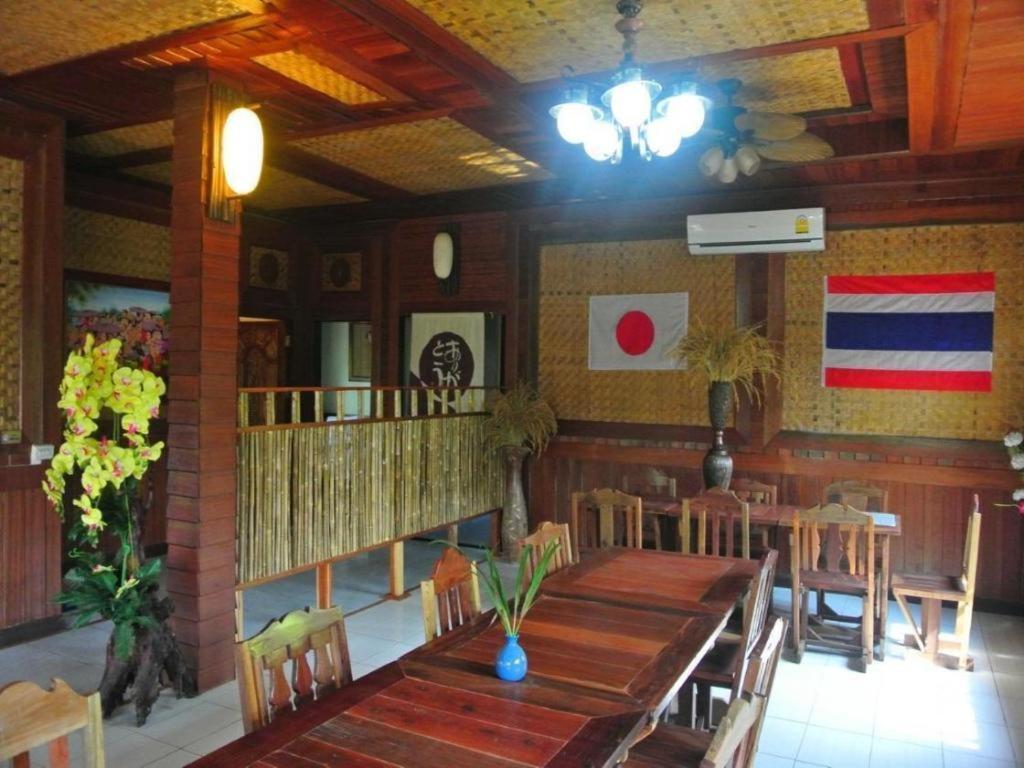 ฮิมาวาริ เรสเทอรองต์ แอนด์ คอตเทจ Hotel บ้านหนองหิน ภายนอก รูปภาพ