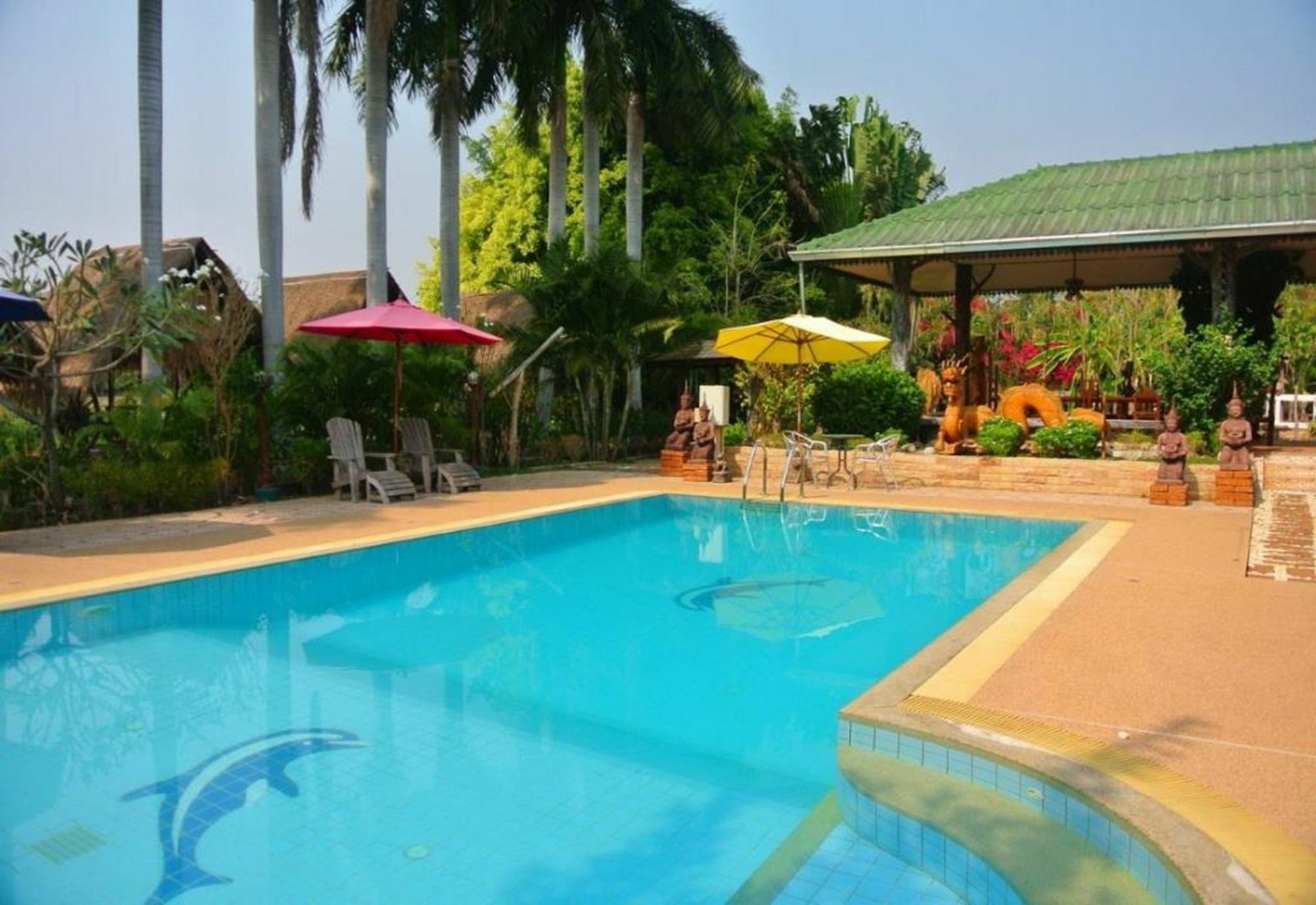 ฮิมาวาริ เรสเทอรองต์ แอนด์ คอตเทจ Hotel บ้านหนองหิน ภายนอก รูปภาพ